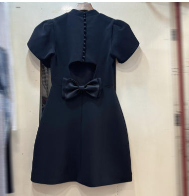 Vestido Vermelho Meia Gola Alta Manga Curta Ajustado Cintura Alta com Laço na Saia