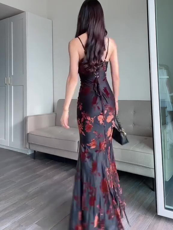 Vestido Longo de Alças Aveludado