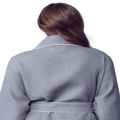 Roupão Feminino de Waffle com Acabamento Contrastante – Leve e Confortável, Estilo Spa