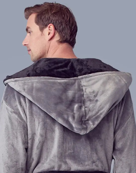 Roupão Masculino com Capuz – Conforto de Pelúcia Ultramacia para o Dia a Dia