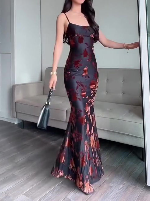 Vestido Longo de Alças Aveludado