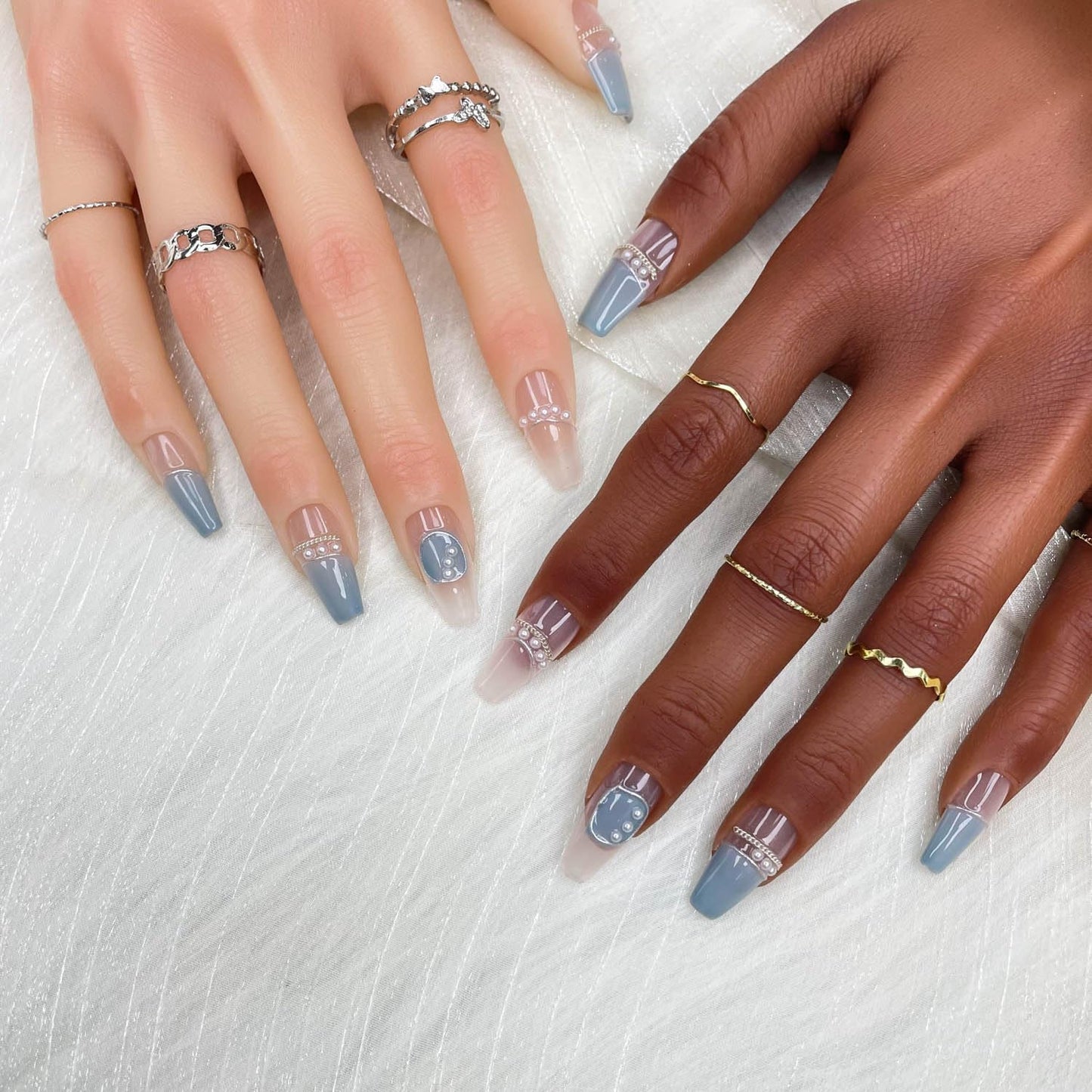 GGDDSHA Unhas Postiças Curtas, Não Desbotam, Sem Costura, Gel Macio, Unhas Postiças, Amuletos para Mulheres, Manicure de Unhas Artísticas Feitas à Mão, Gradiente, Essência Azul