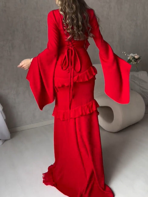 Vestido Maxi Ruffled com Manga Sino e Gola V
