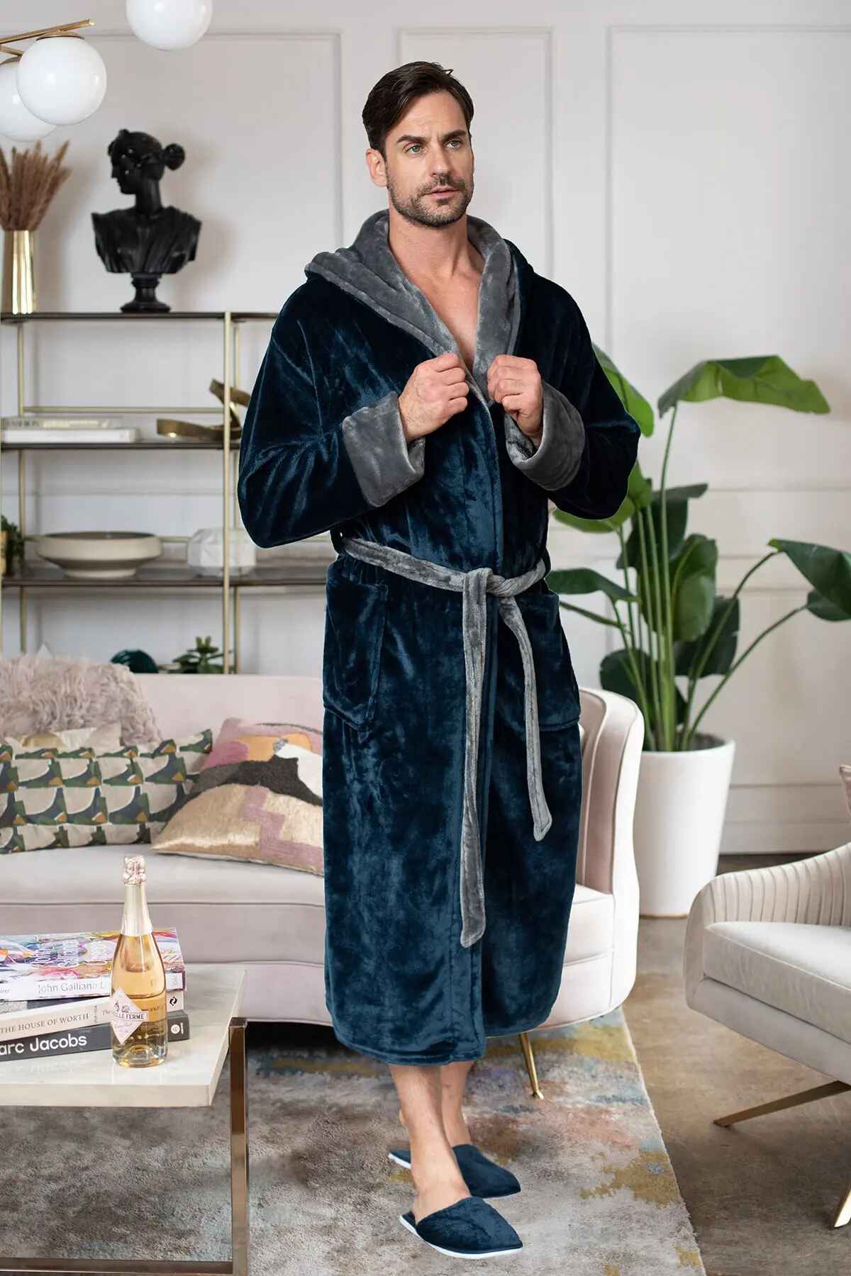 Roupão Masculino com Capuz – Conforto de Pelúcia Ultramacia para o Dia a Dia