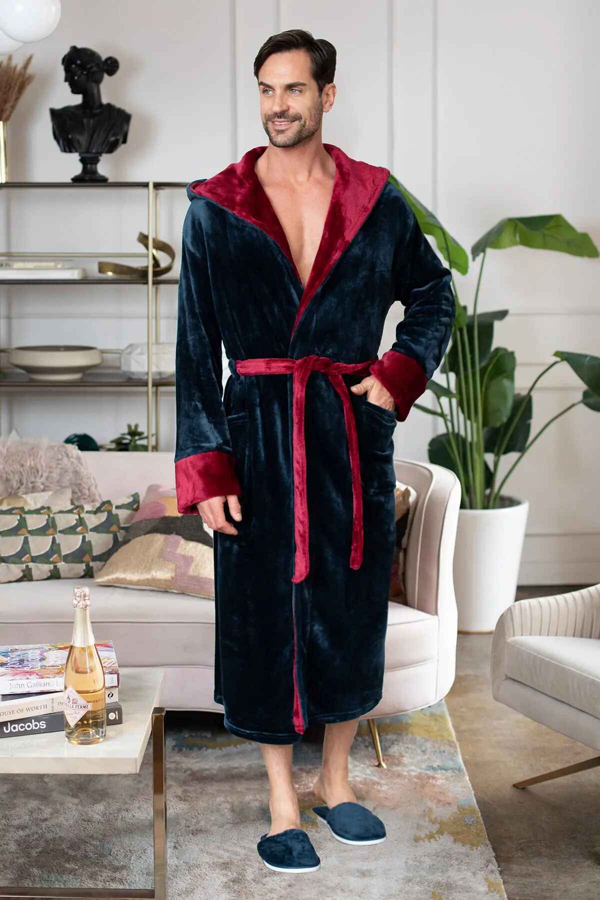 Roupão Masculino com Capuz – Conforto de Pelúcia Ultramacia para o Dia a Dia