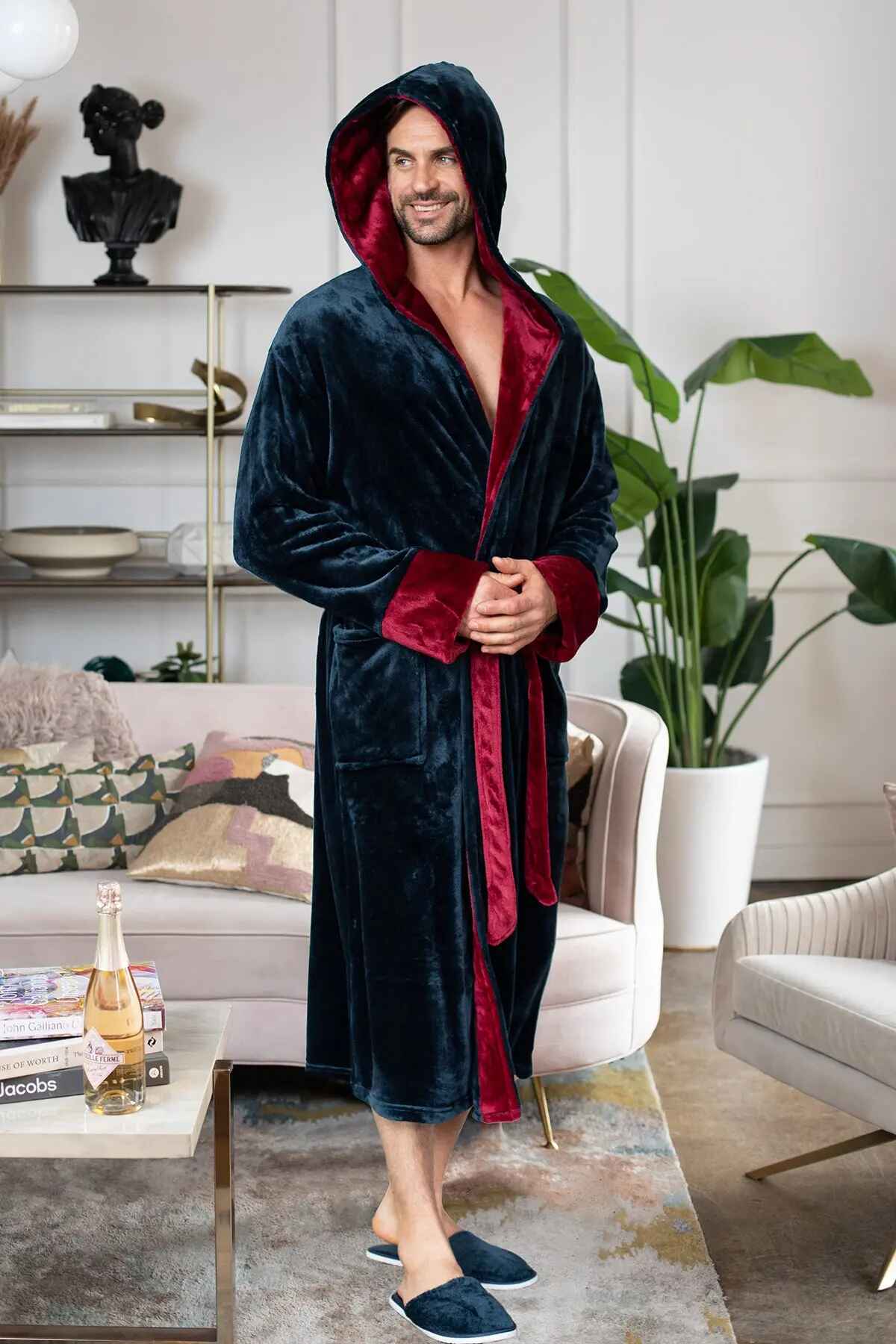 Roupão Masculino com Capuz – Conforto de Pelúcia Ultramacia para o Dia a Dia